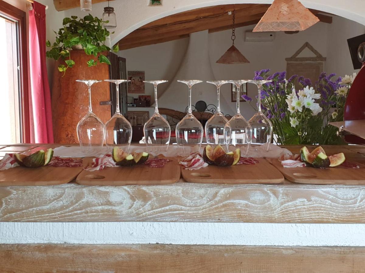 Cantina Perandria Monti Extérieur photo